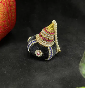 Blue and White – Andal Kondai Hair Bun Ornament | Kuchipudi & Bharatanatyam | Gold Finish with Kundan Stones